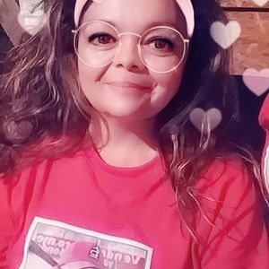 Meet your Posher, Cecy